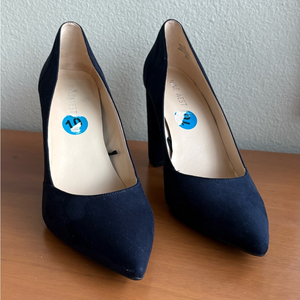 Nine West Women's Navy Heels